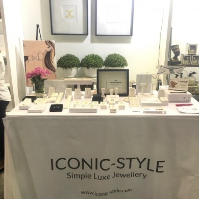 Iconic-style_banner_luxe_jewellery_promotional_branding_identity_white_minimalist